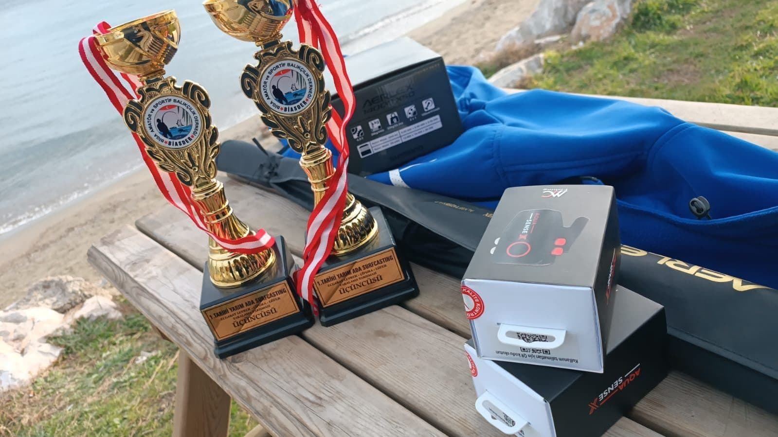 7. Geleneksel Biga Surfcasting Yarışması’nda Tufan İnci ve Dip Takımı İmzası